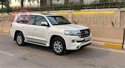 تۆیۆتا لاند کروزەر